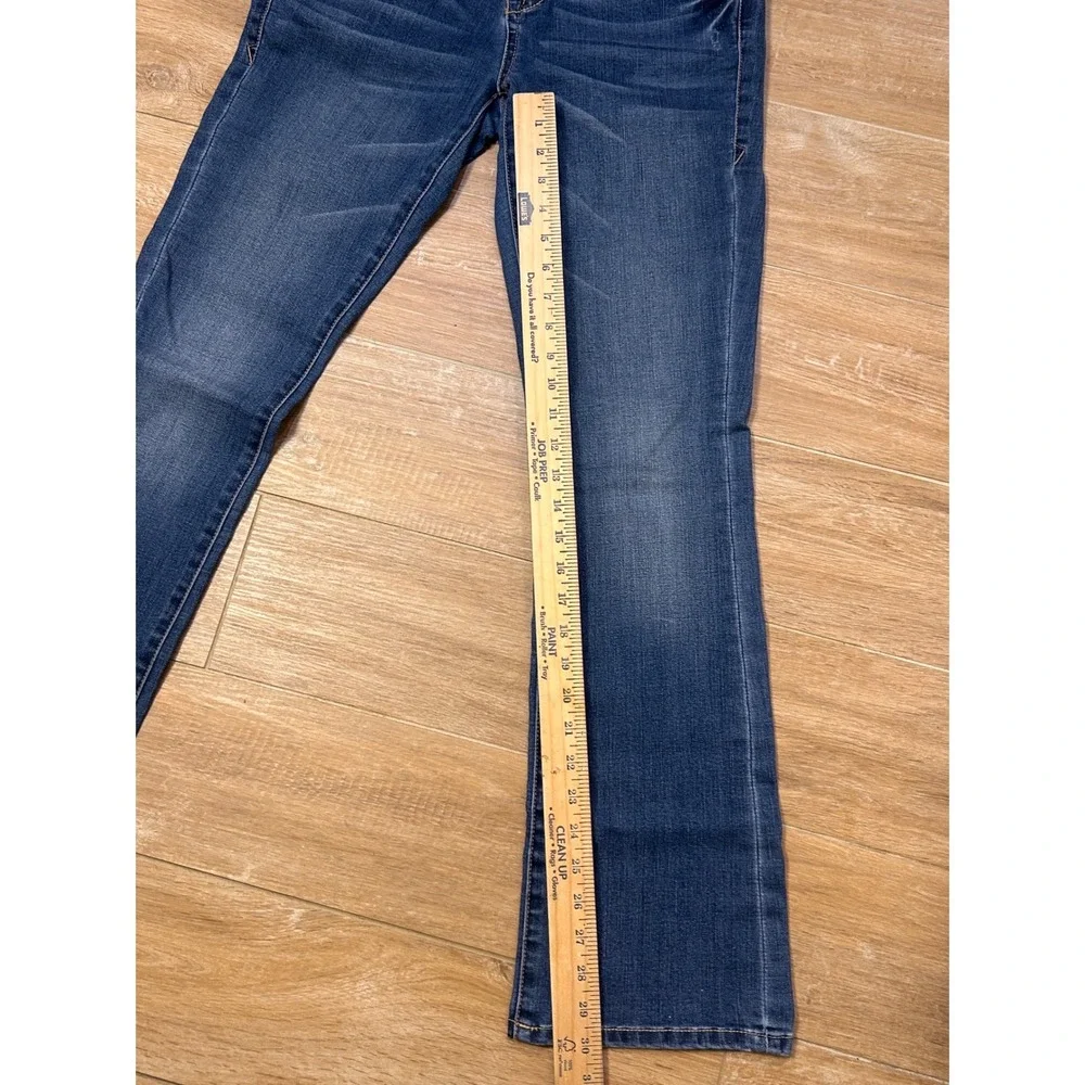 American Rag Cie Womens Bootcut Jeans Size 3S Medium Wash Low Rise Stretch Denim